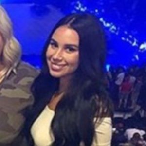 Meet your Posher, Stephanie